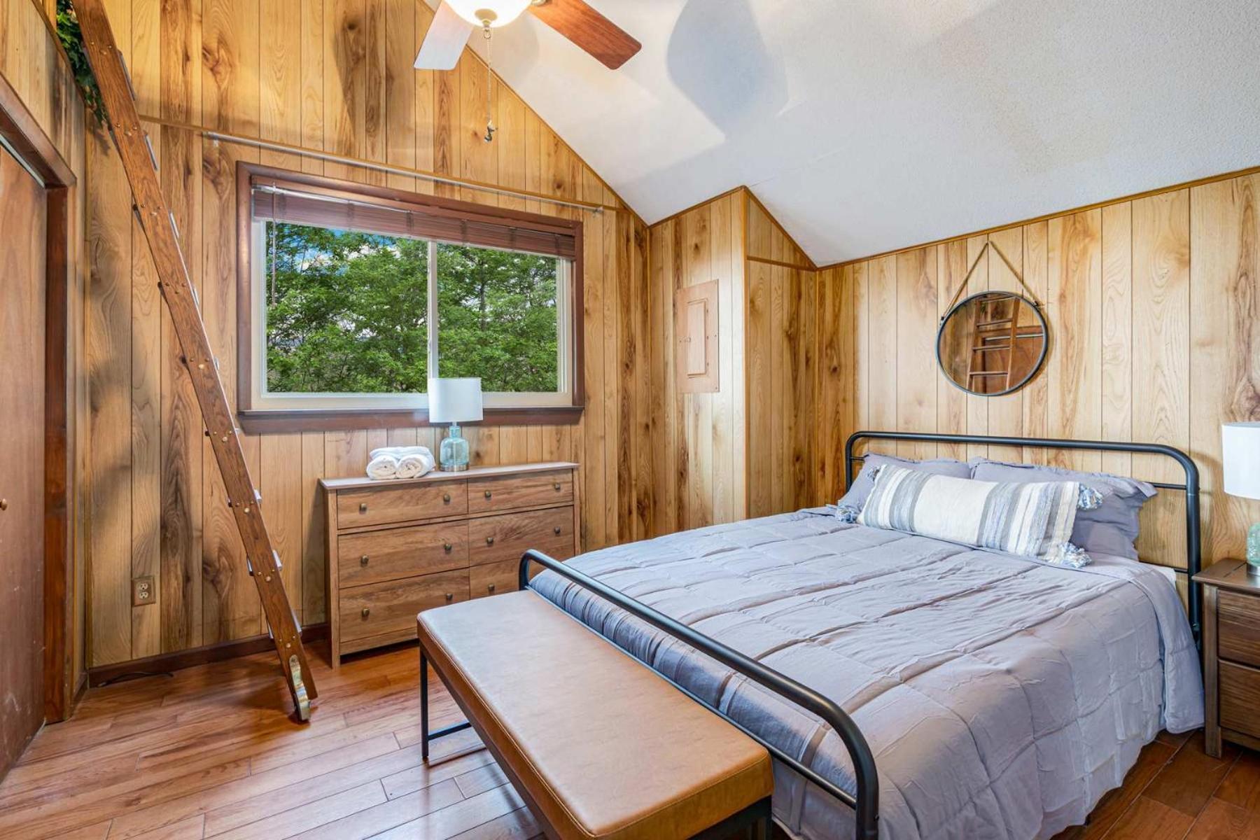 Amazing Views, Hot Tub, Fire Pit, Deck & Fireplace Inwood Zewnętrze zdjęcie