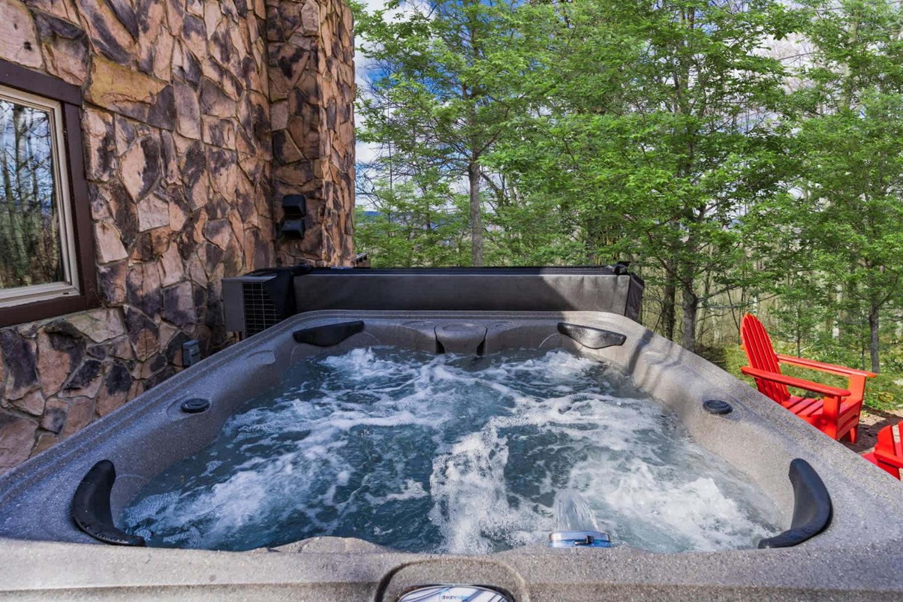 Amazing Views, Hot Tub, Fire Pit, Deck & Fireplace Inwood Zewnętrze zdjęcie